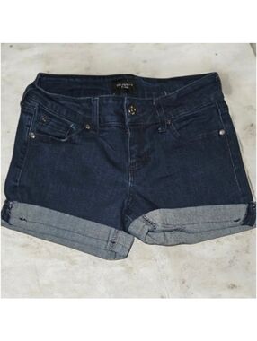 Celebrity Pink Dark Blue Jean Shorts Women's Size 3 Juniors